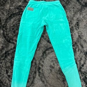 Alphalete identity joggers size medium